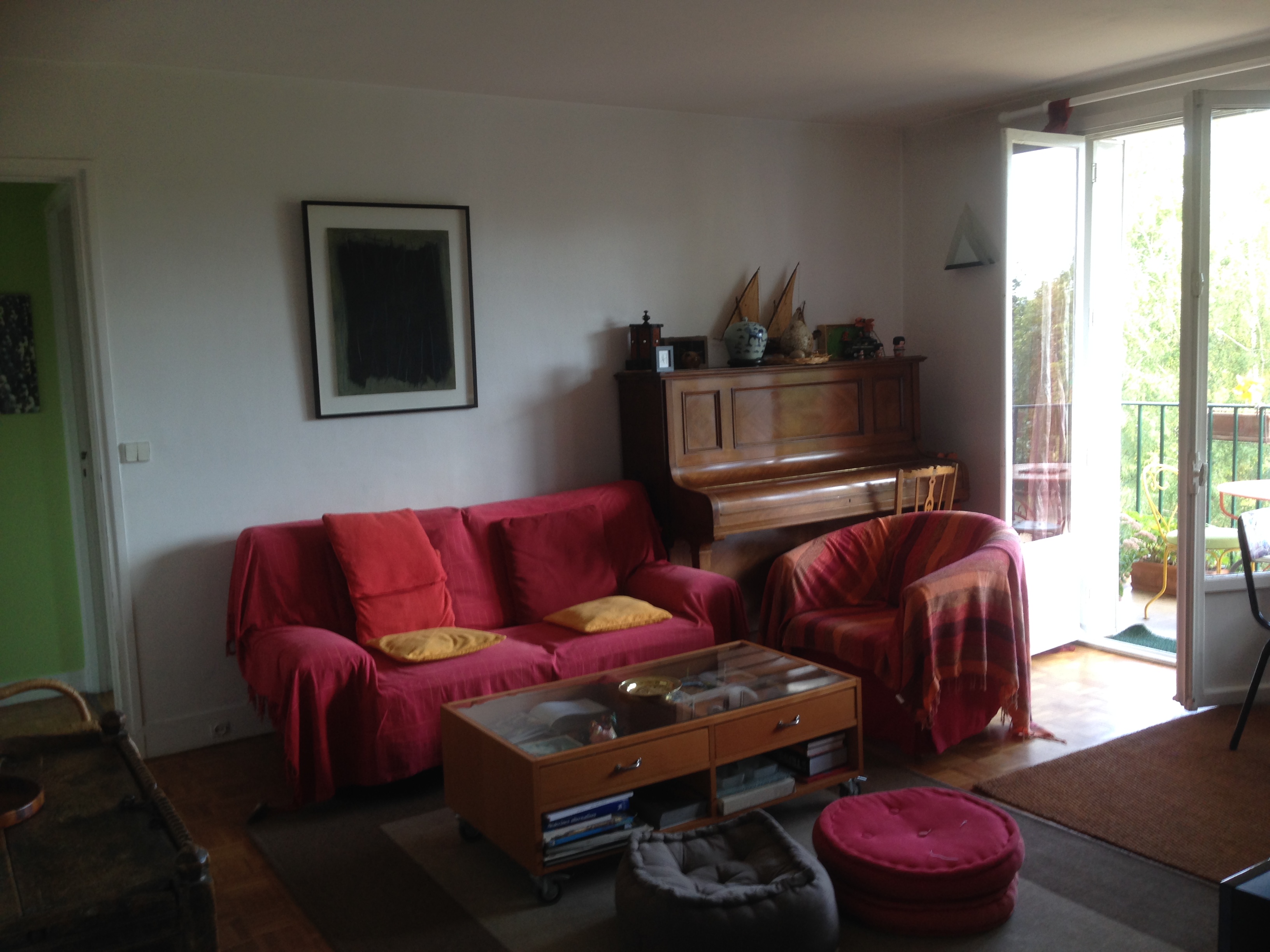 INDIANS IN FRANCE Private room with double bed available for rent